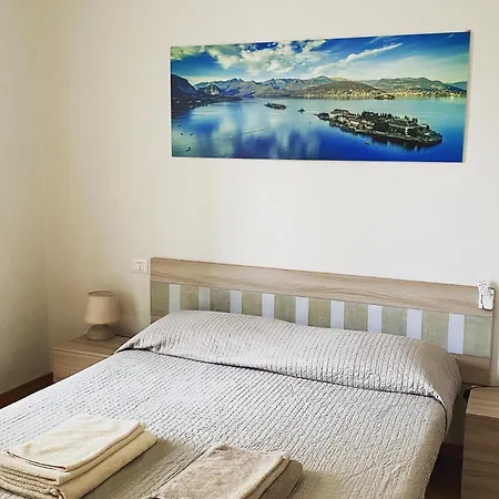 Casa Via Roma Интра