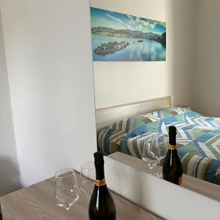 Casa Via Roma * Интра