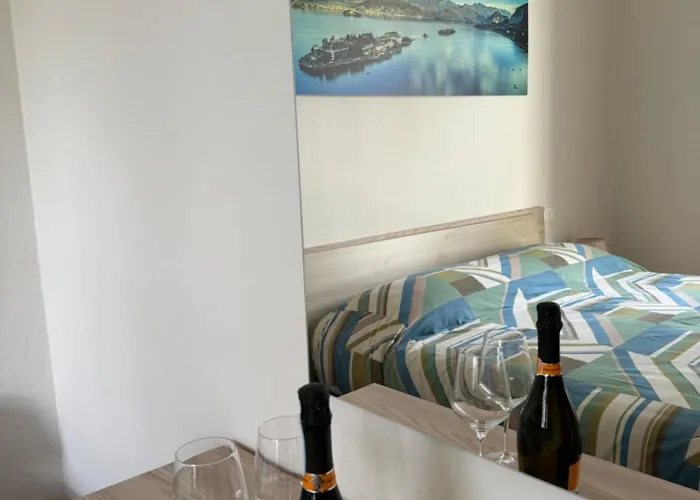 Casa Via Roma * Intra